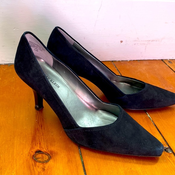 AK Anne Klein iflex black pump - Picture 3 of 4